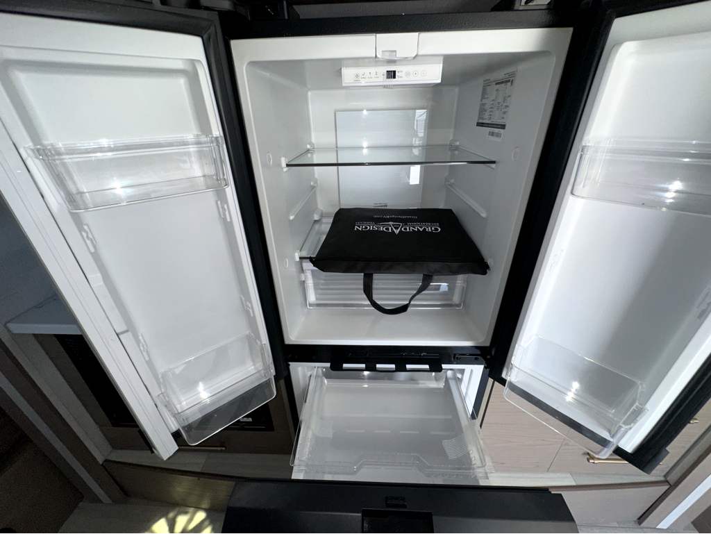 2025 GRAND DESIGN SERENOVA 150HL - Image 23