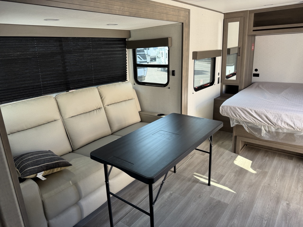 2026 Grand Design Transcend XPLOR 20MKX - Image 15