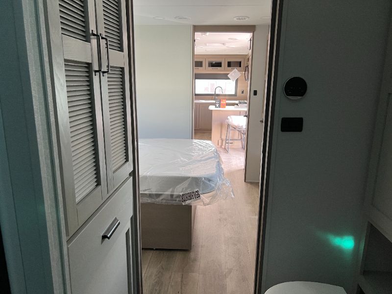 2026 Grand Design Reflection Travel Trailer 322FKTS - Image 20