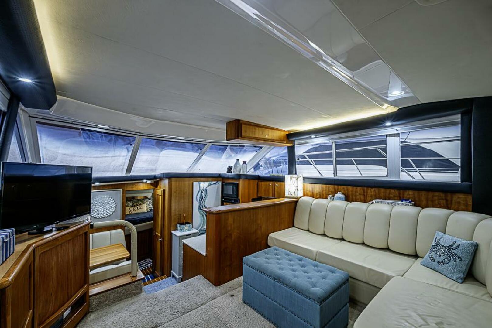 2000 Silverton 442 Cockpit Motoryacht - Image 21