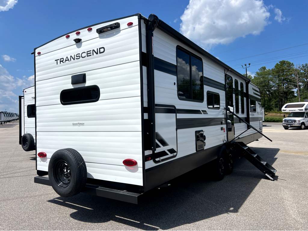 2026 GRAND DESIGN TRANSCEND 315RKT - Image 4