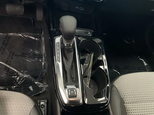 2025 Chevrolet Trax FWD 4dr LT - Image 18