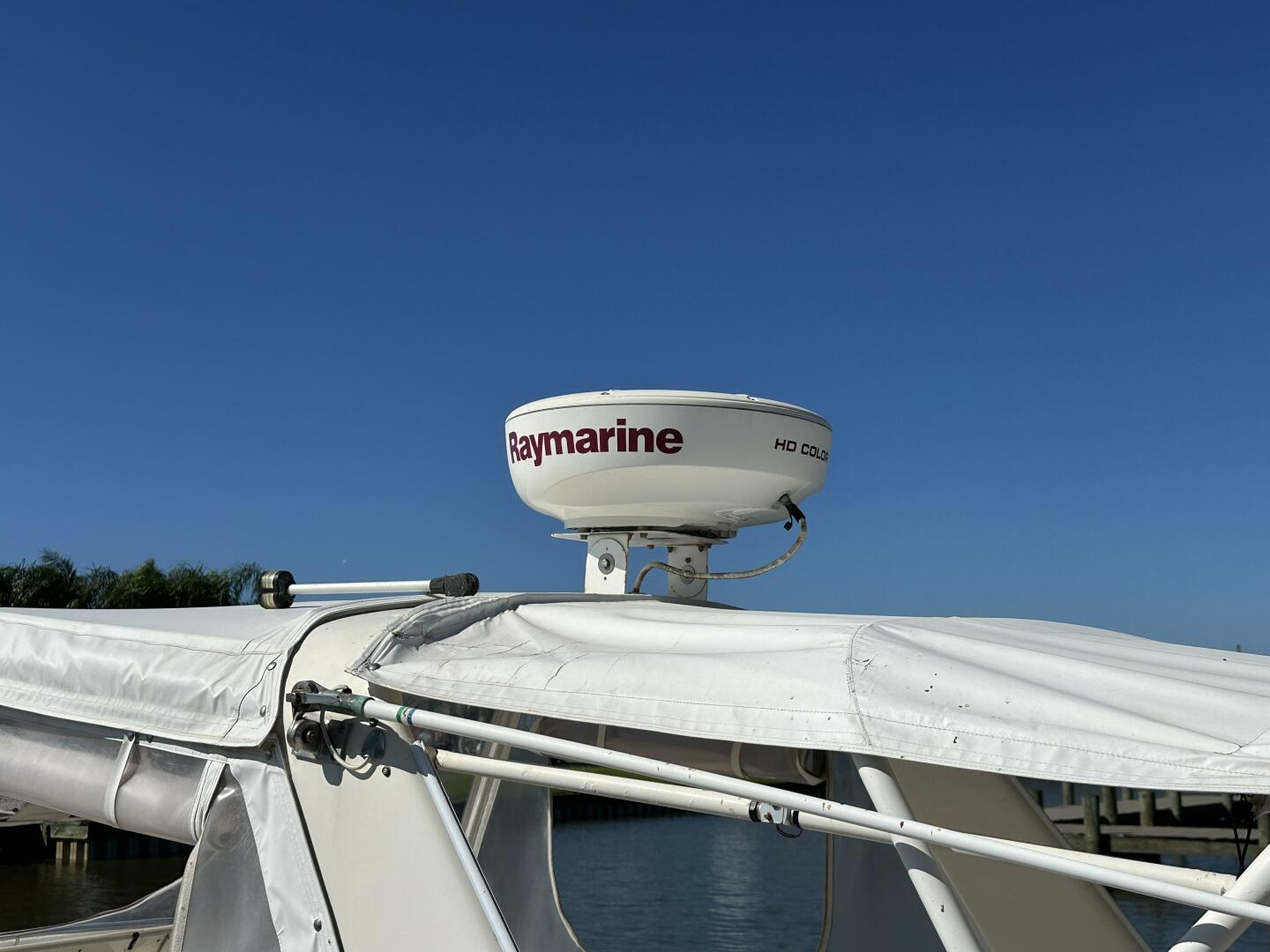 1994 Intrepid 376 Walkaround - Image 106