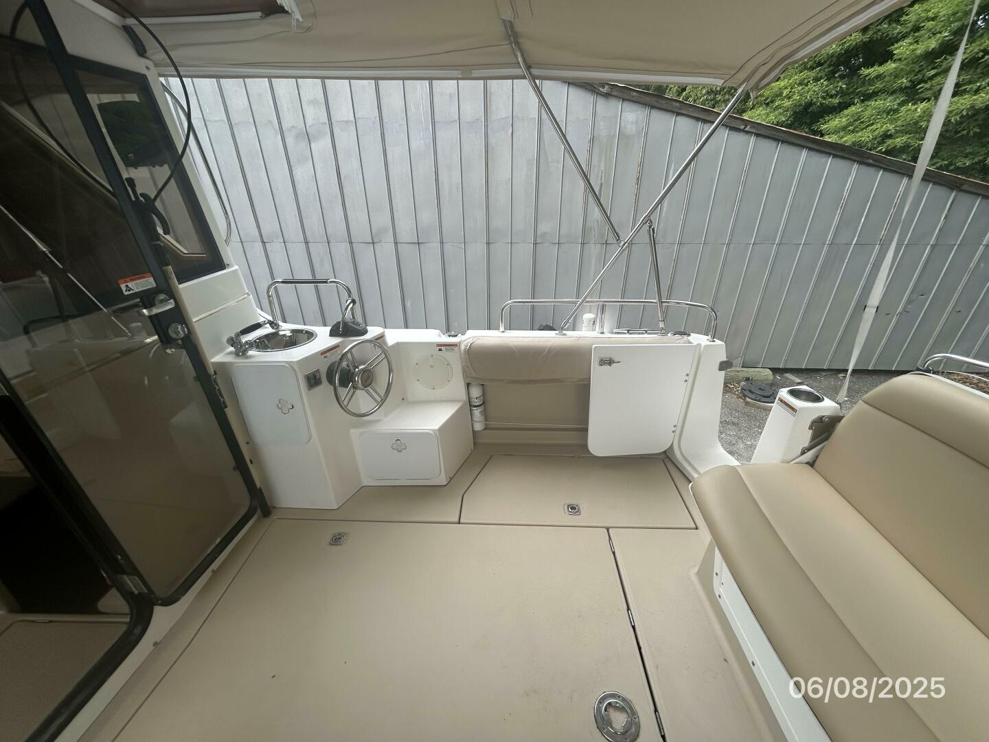 2012 Cutwater C28 - Image 17