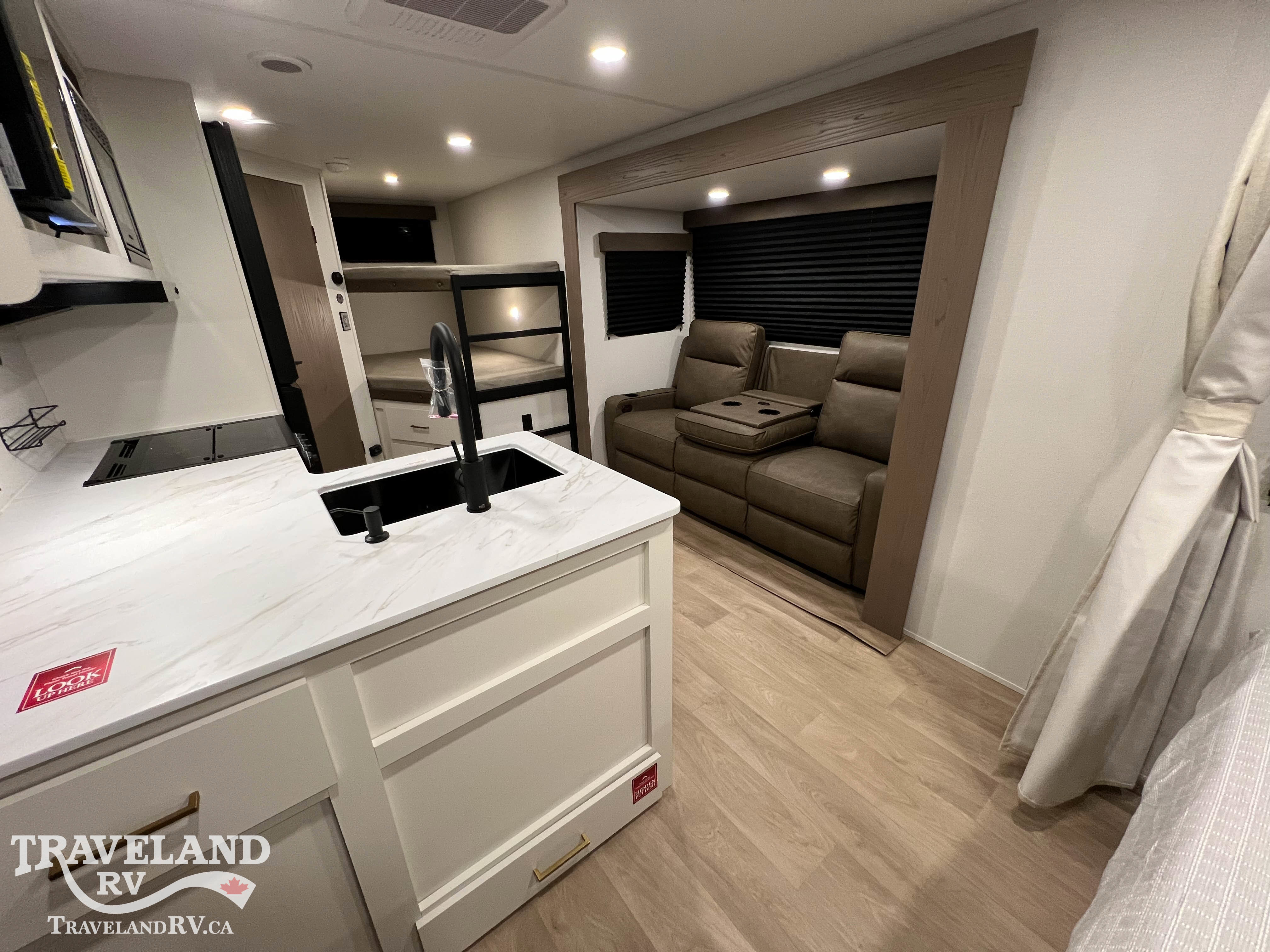 2026 Grand Design Transcend XPLOR 23BHX - Image 12