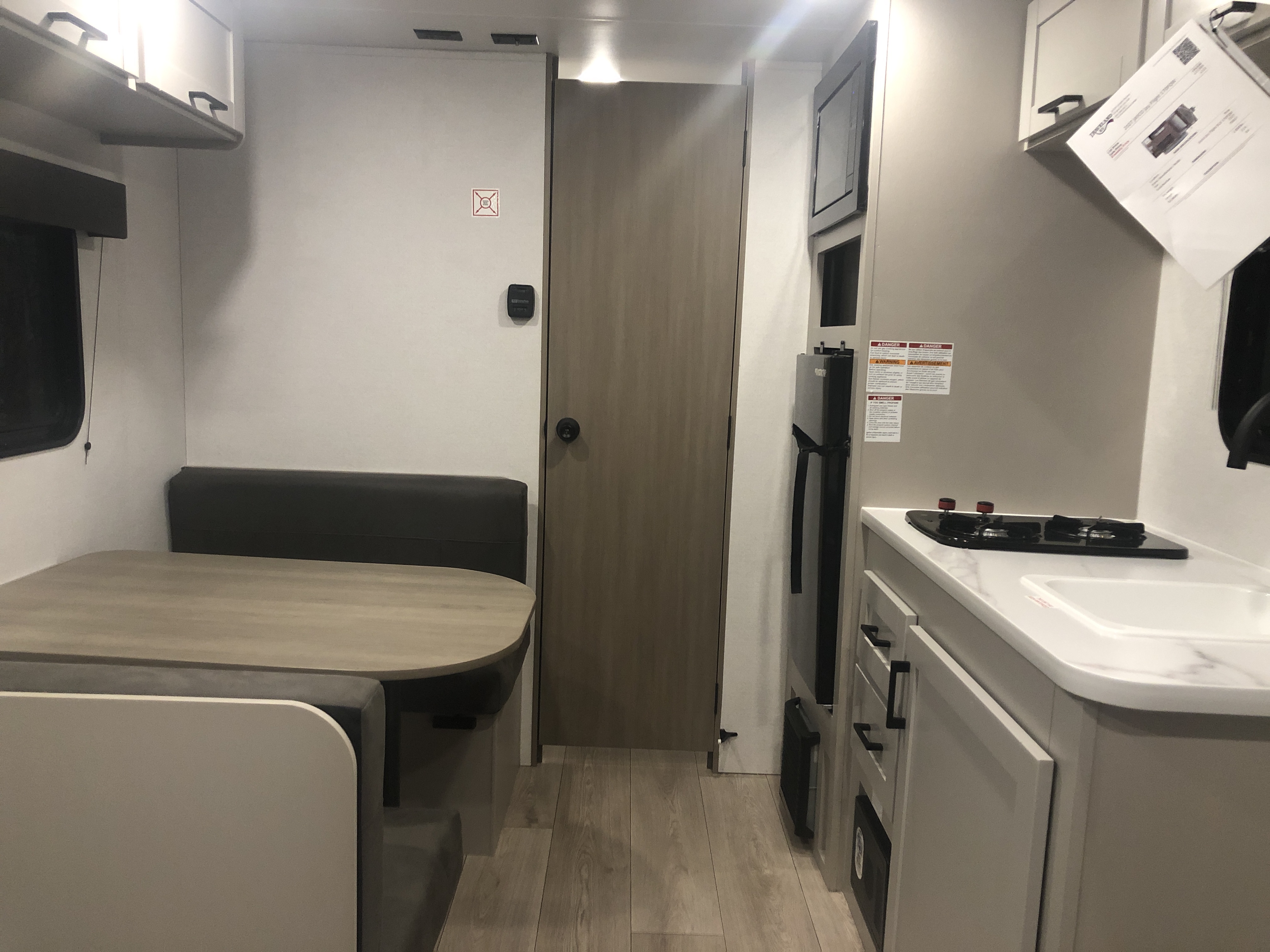 2027 JAYCO Jay Flight 170FQW - Image 3