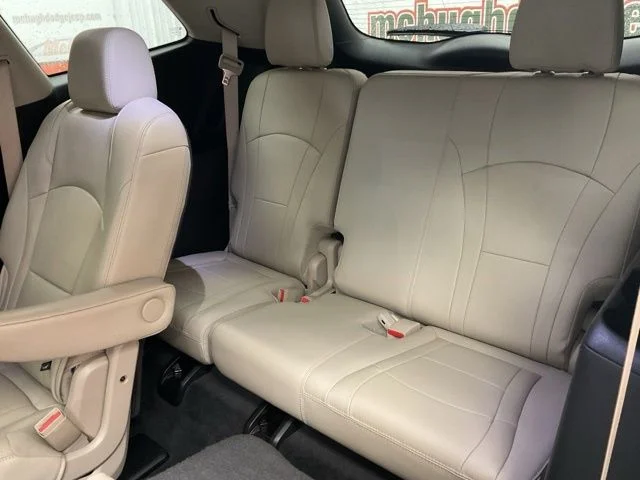 2019 Buick Enclave Utility 4D Essence AWD - Image 22