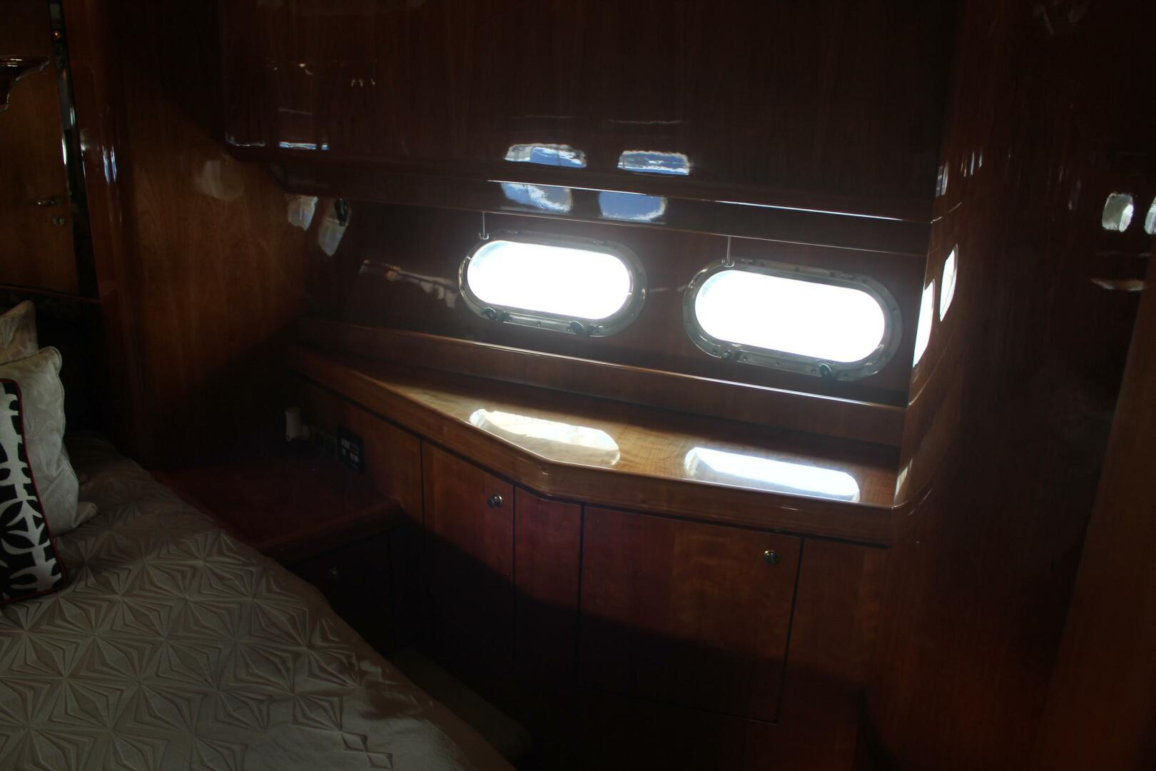 1999 Horizon 70 FLY - Image 53