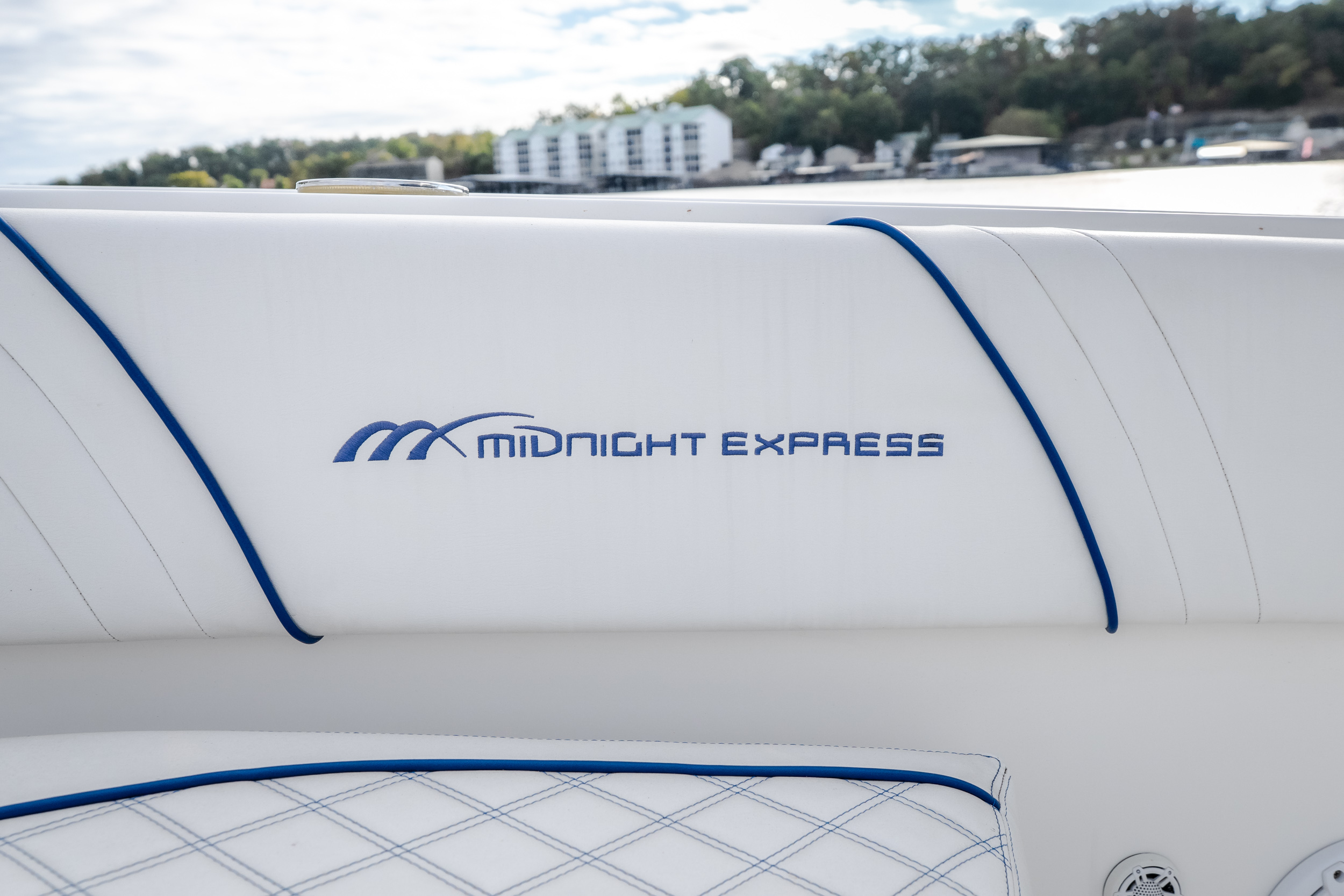 2017 Midnight Express 39 Cuddy  - Image 49