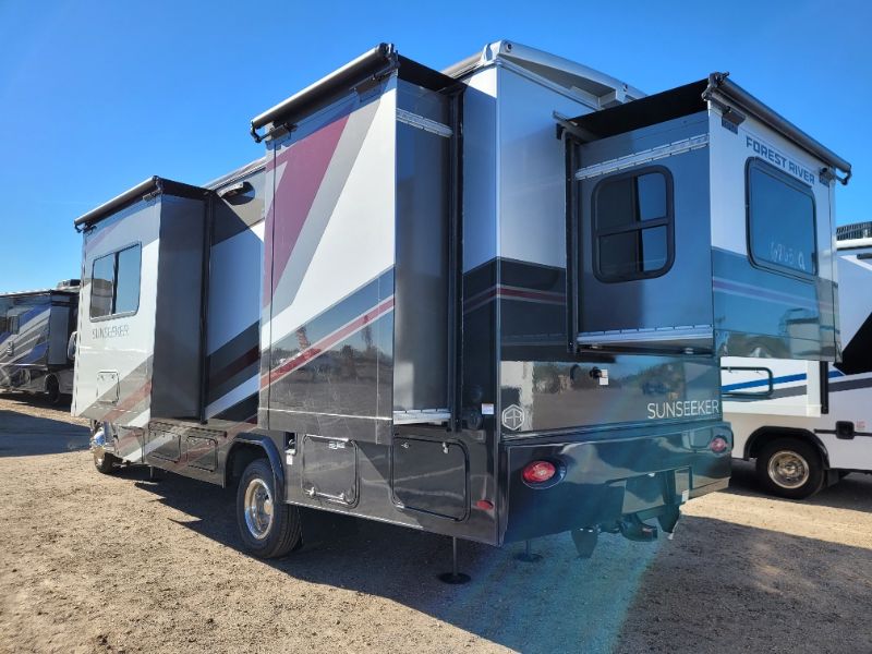 2026 Forest River Sunseeker 2500TSF - Image 2