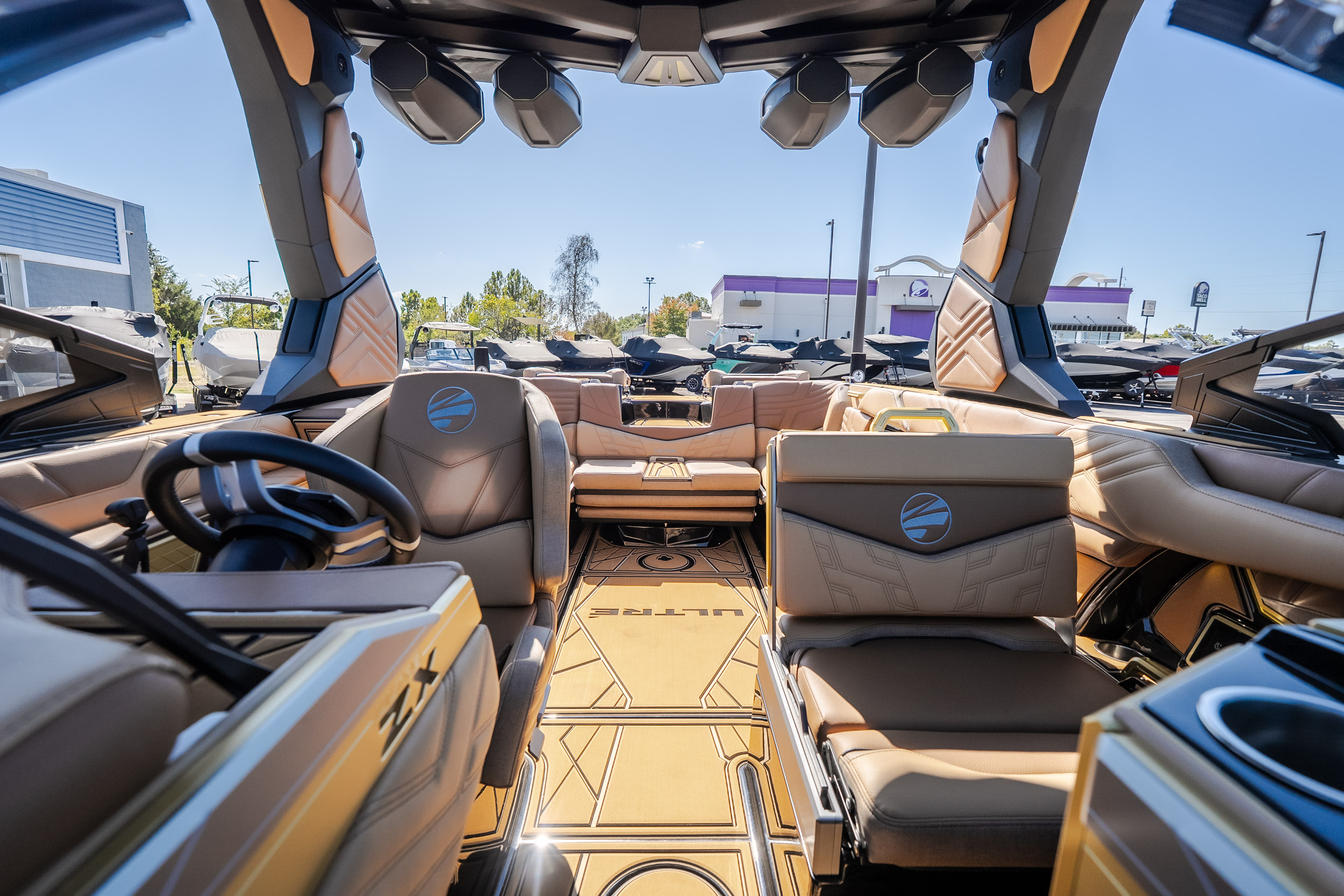 2027 Tigé Ultré 25ZX - Image 73
