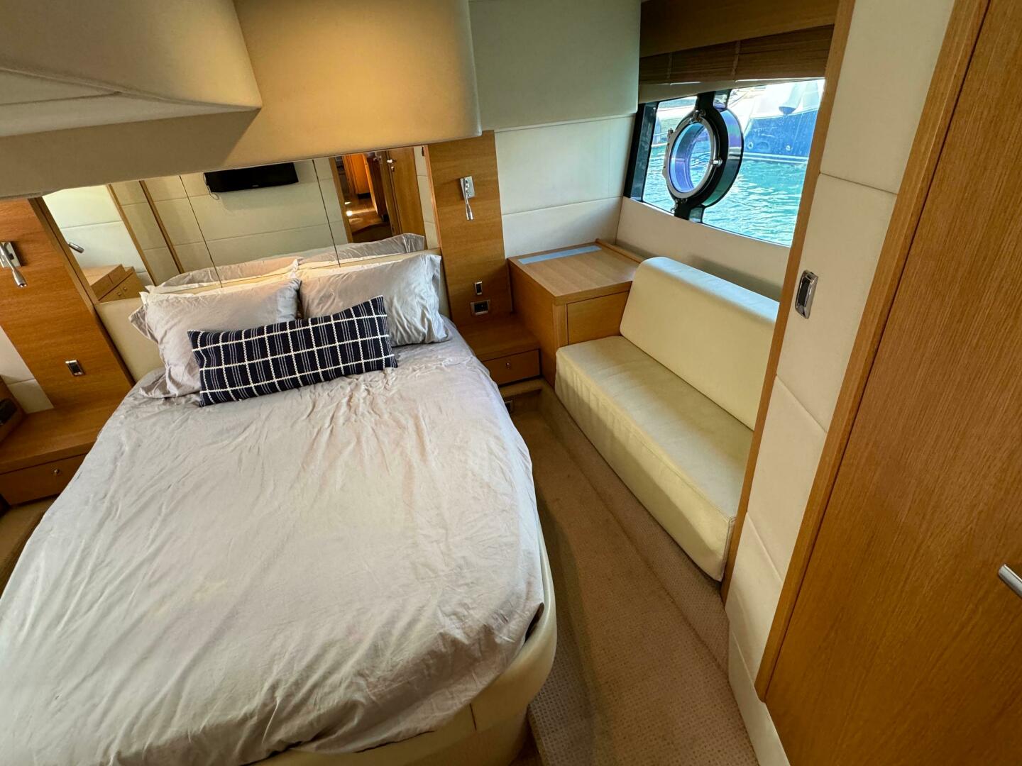 2013 Sunseeker 48 Portofino - Image 27