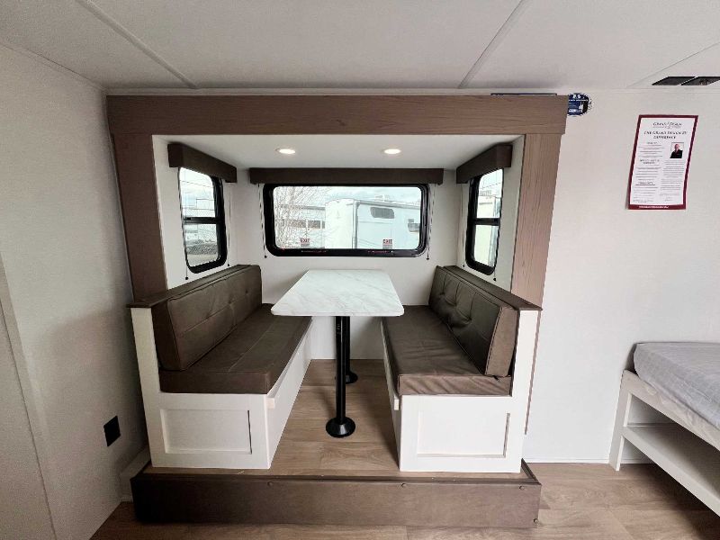 2026 Grand Design Transcend ONE 161DB - Image 10