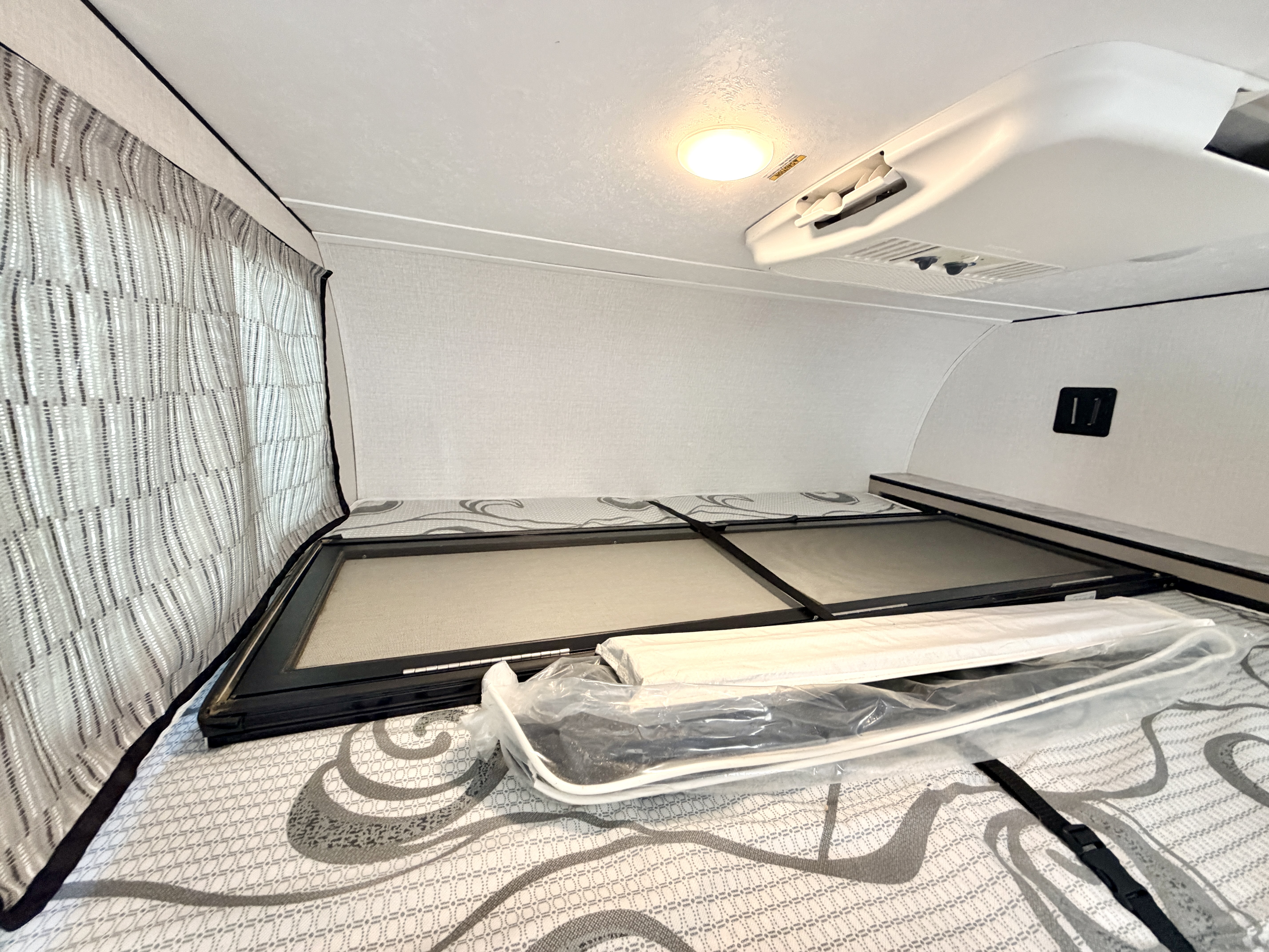 2023 Coachmen Clipper Express 12.0TD PRO - Image 19
