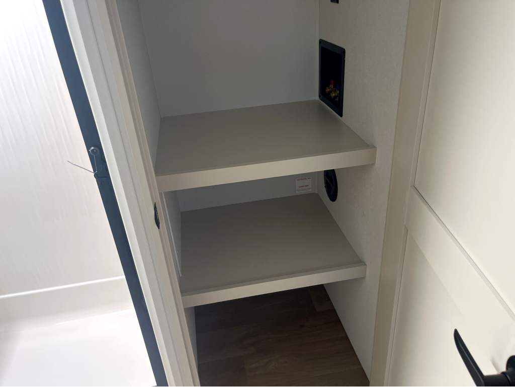 2026 GRAND DESIGN SOLITUDE 380FL - Image 23