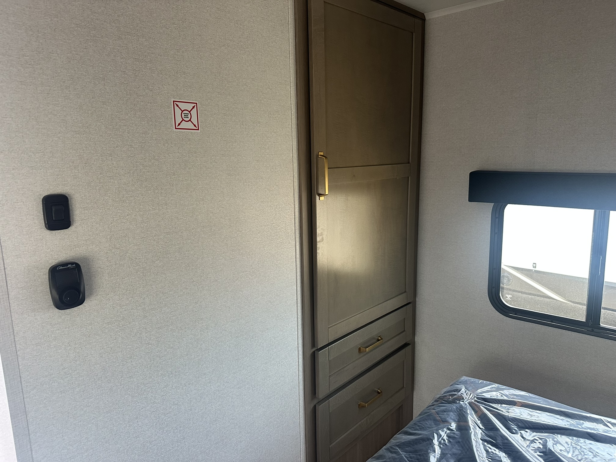 2027 JAYCO EAGLE 312BHOK - Image 34