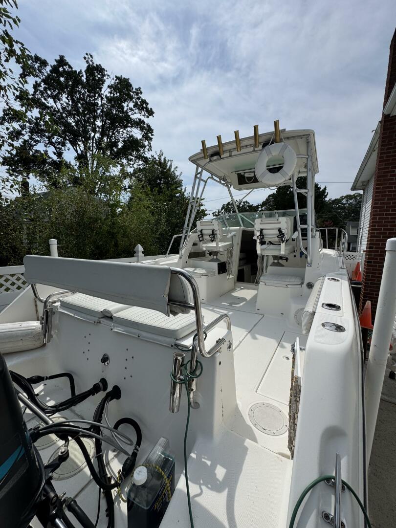 1999 Robalo 2640 - Image 9