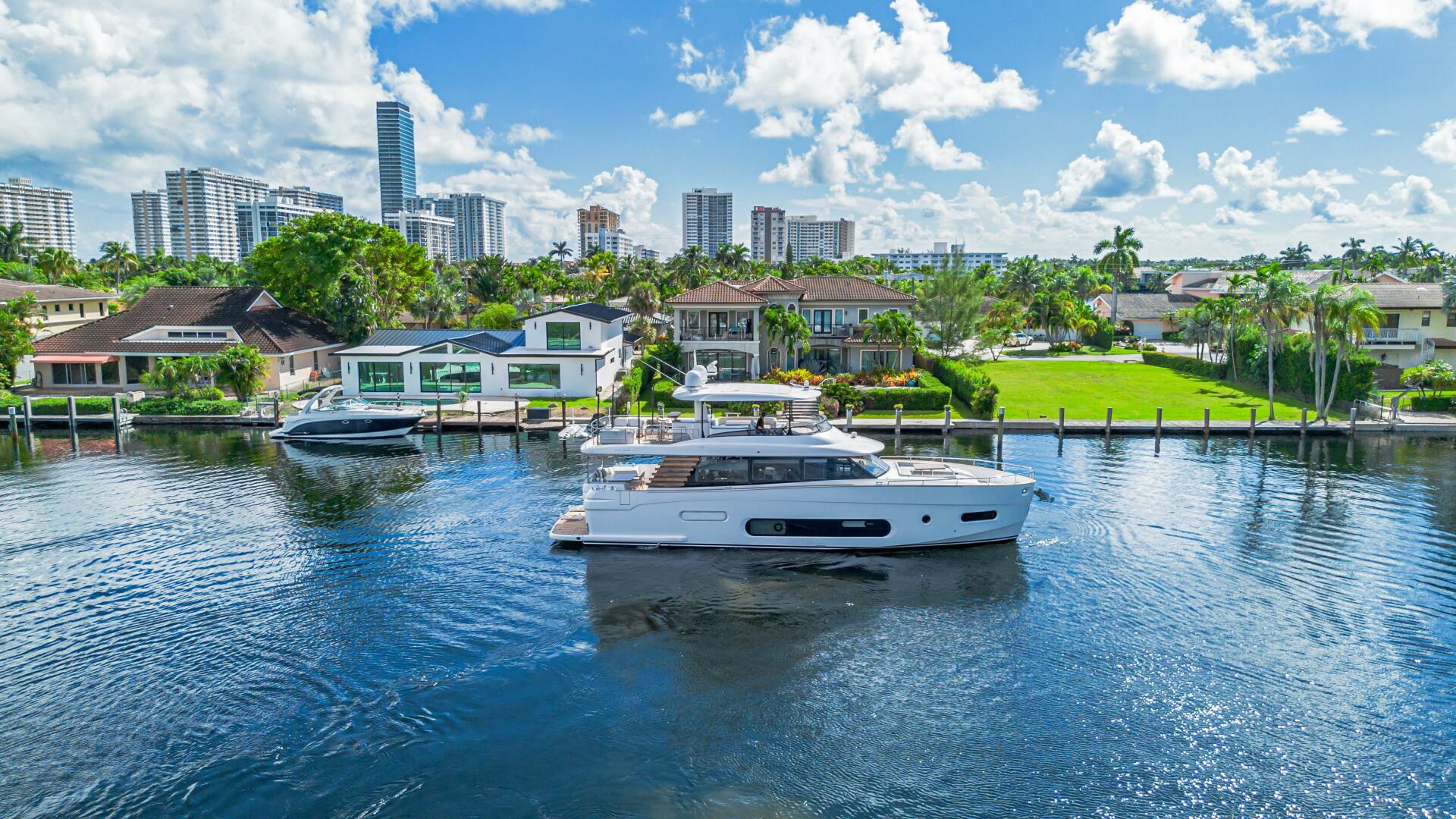 2022 Azimut Magellano 66 - Image 44