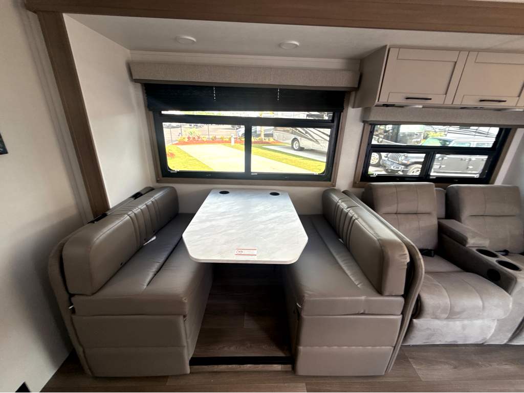 2027 ENTEGRA COACH ODYSSEY 29V - Image 14