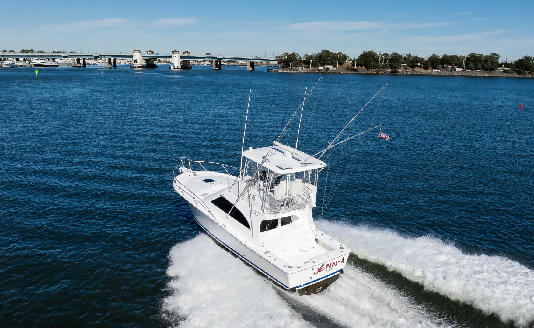 2007 Luhrs 36 Convertible - Image 3