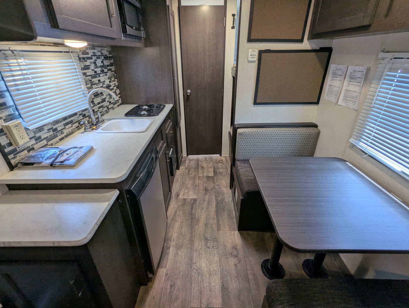 2018 Forest River EVO 177BH - Image 11
