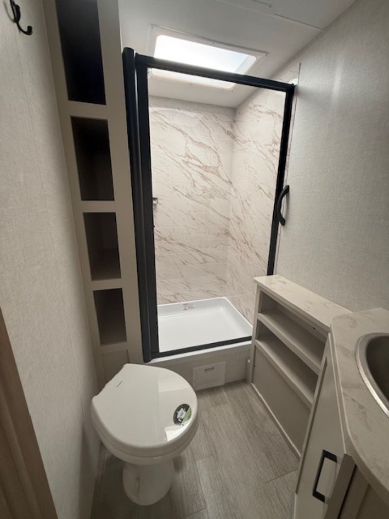 2027 Ember RV Touring Edition 2200ETL - Image 8