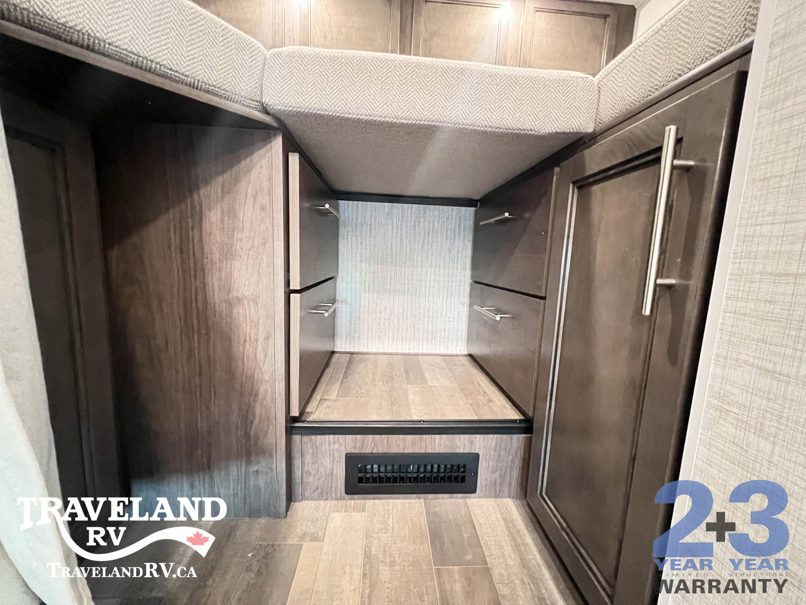 2025 Jayco Redhawk SE 22T - Image 21