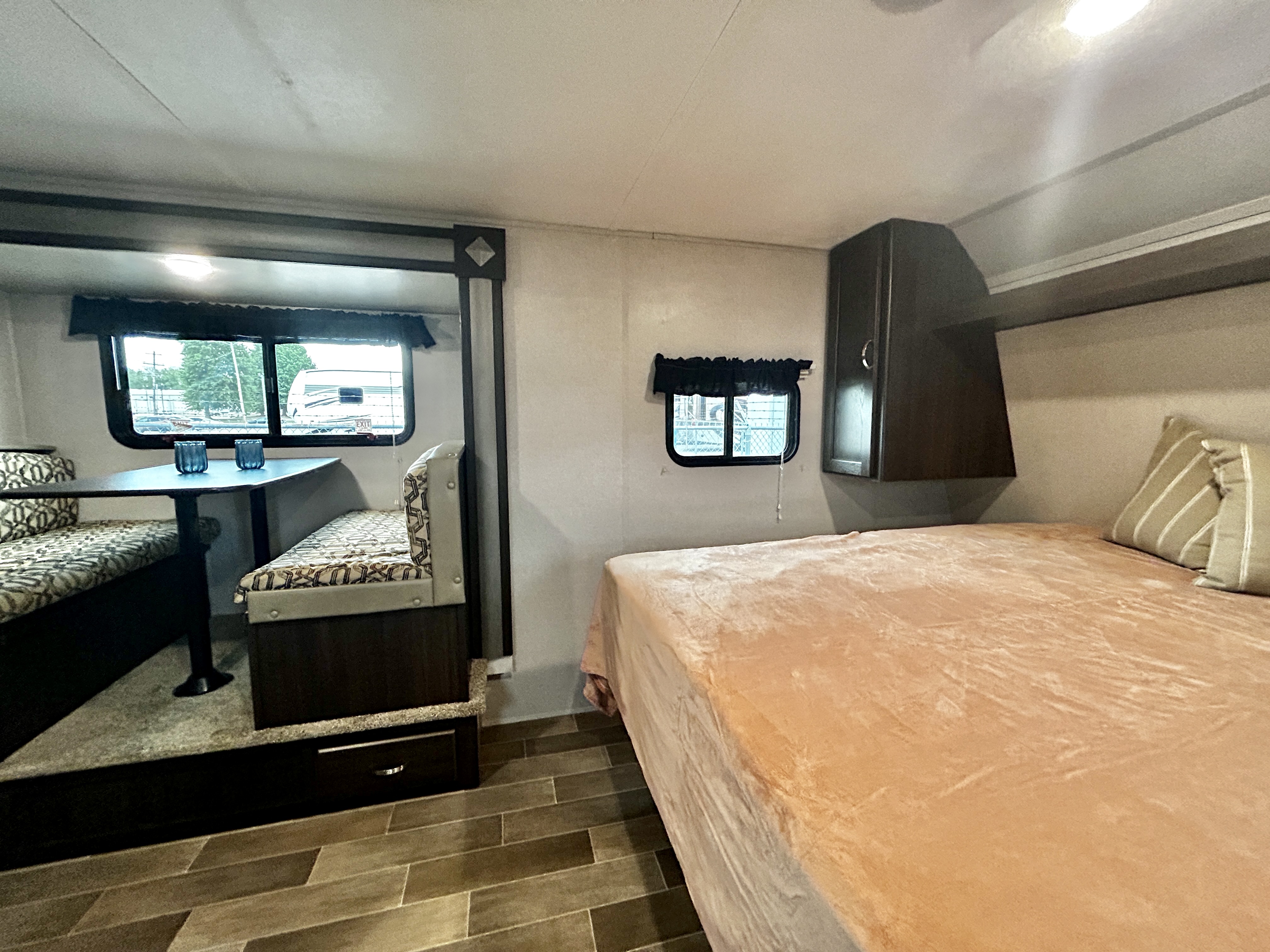 2019 Keystone Springdale Mini 1790FQ - Image 18