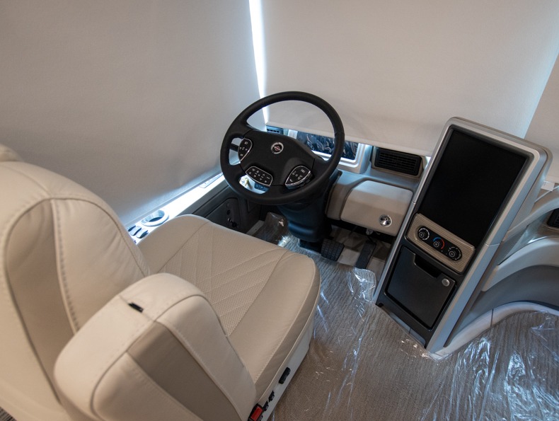 2026 Entegra Coach Anthem 44V - Image 32