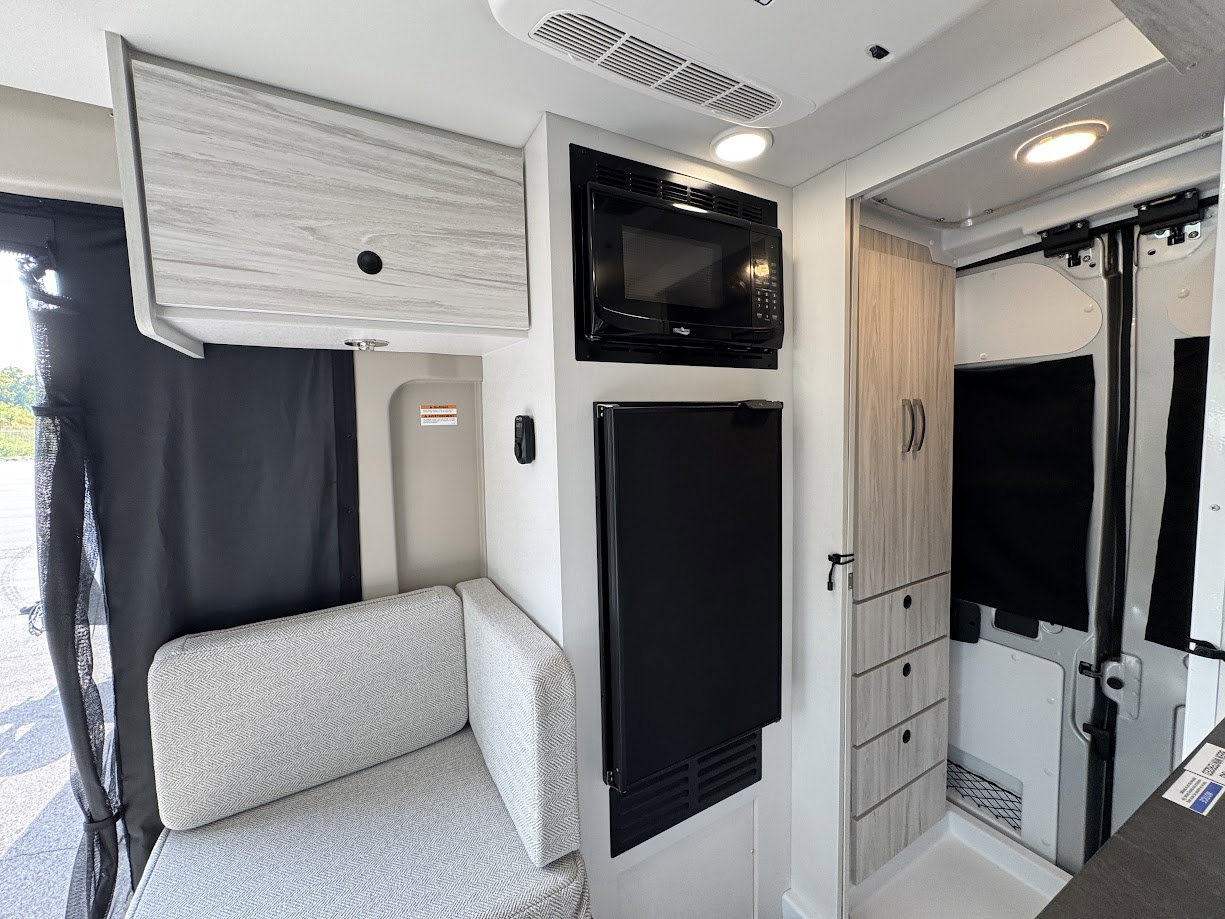 2026 JAYCO COMET 18C - Image 24