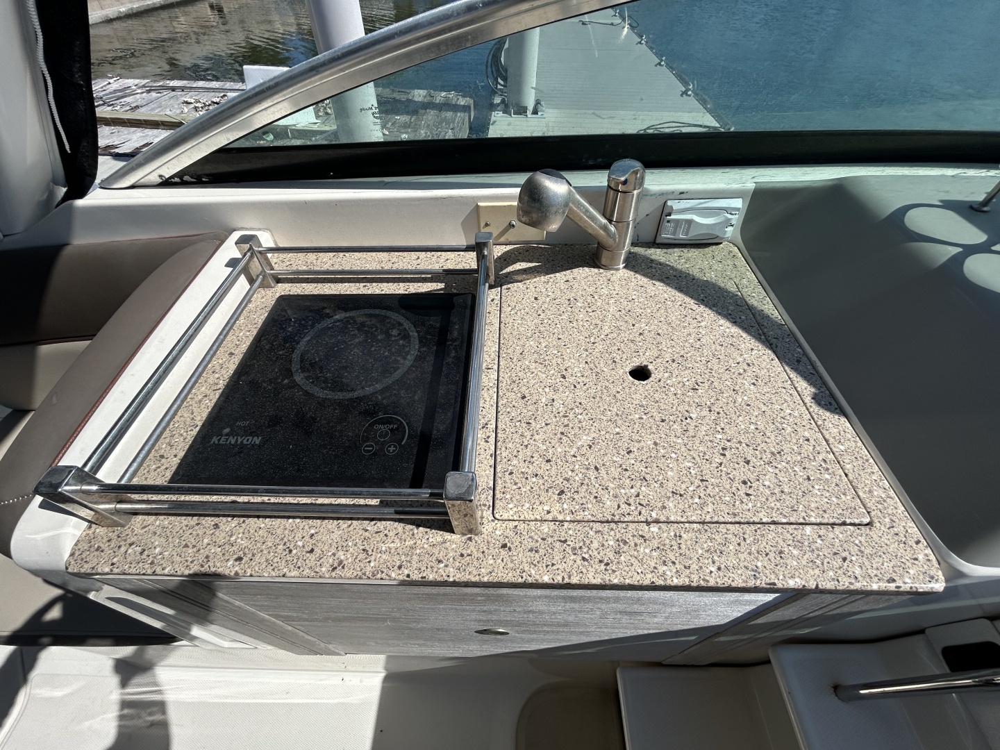 2014 Sea Ray - Image 68
