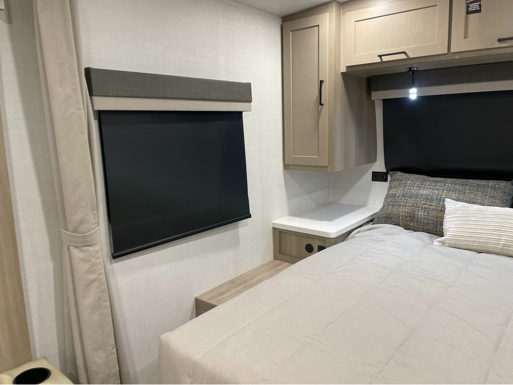 2026 Forest River Rockwood Mini Lite 2109S - Image 8