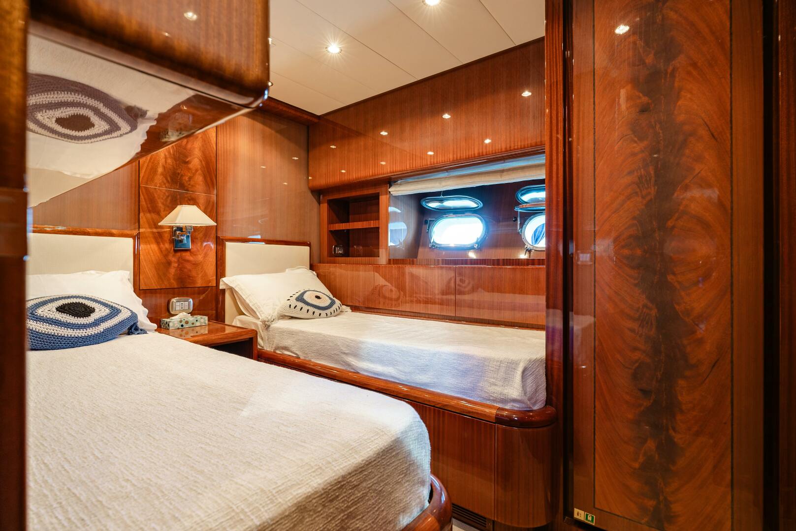2010 Leopard Leopard 27 Sport - Image 36