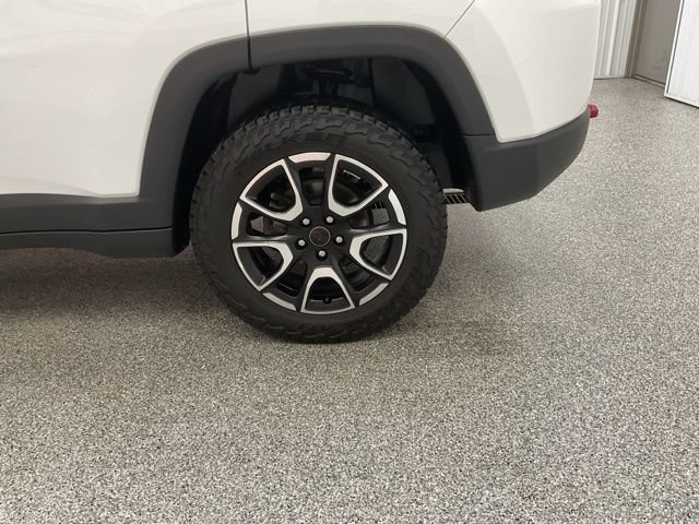 2025 Jeep Compass Trailhawk 4x4 - Image 10