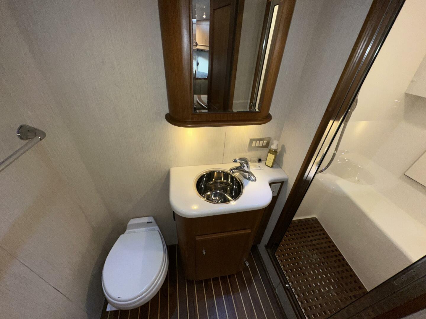 2007 Topaz 40 Express - Image 38