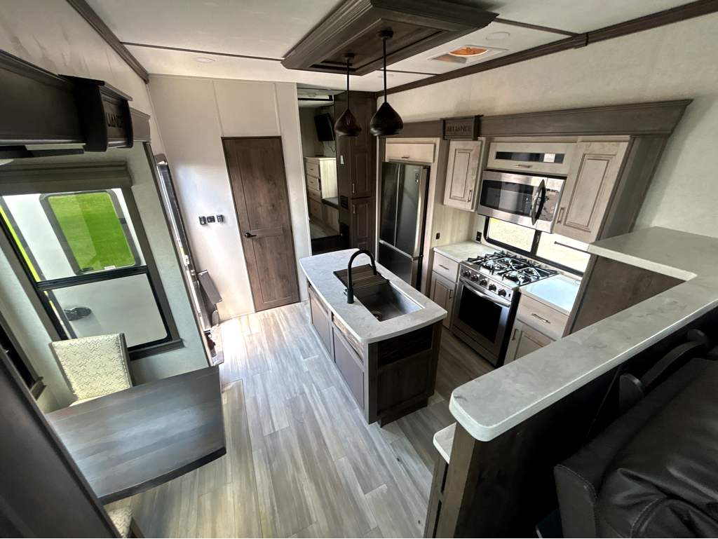2022 PARADIGM ALLIANCE 385FL - Image 23