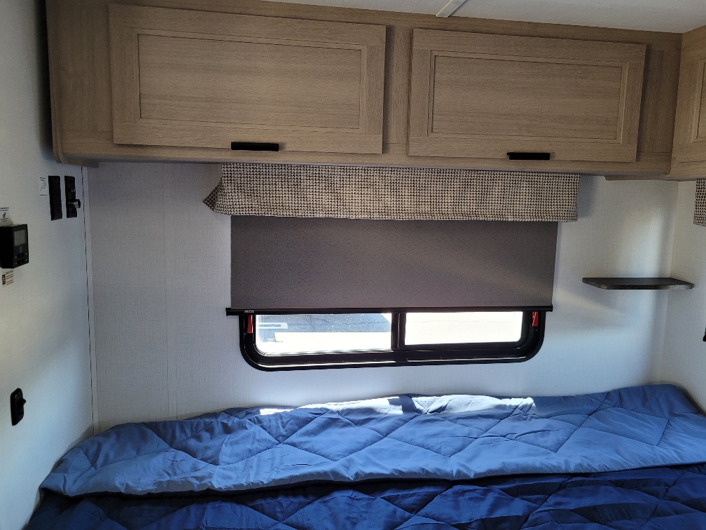 2025 Forest River Sunseeker LE 2350LE - Image 16