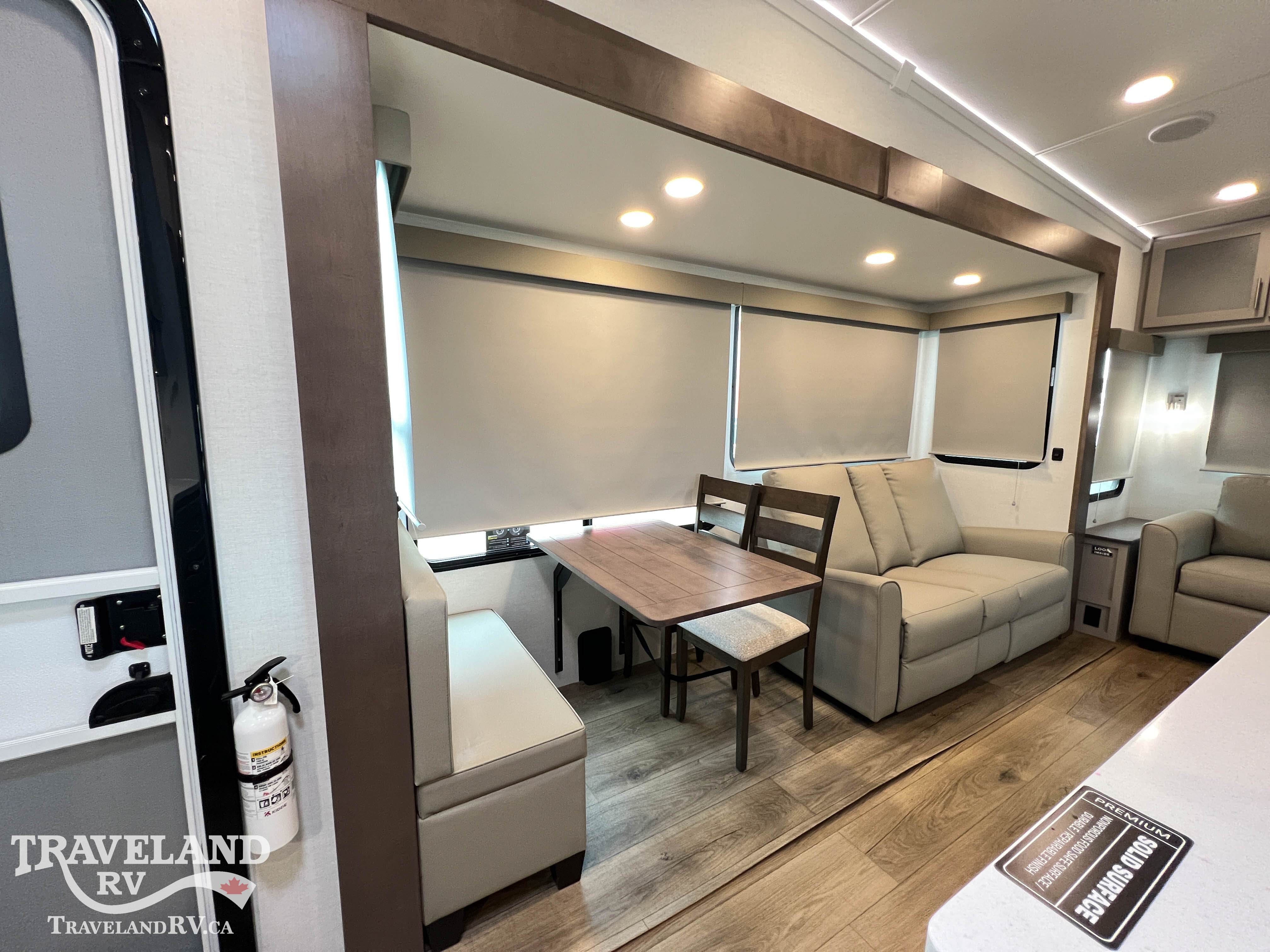 2026 Alliance RV Avenue 32RLS - Image 10