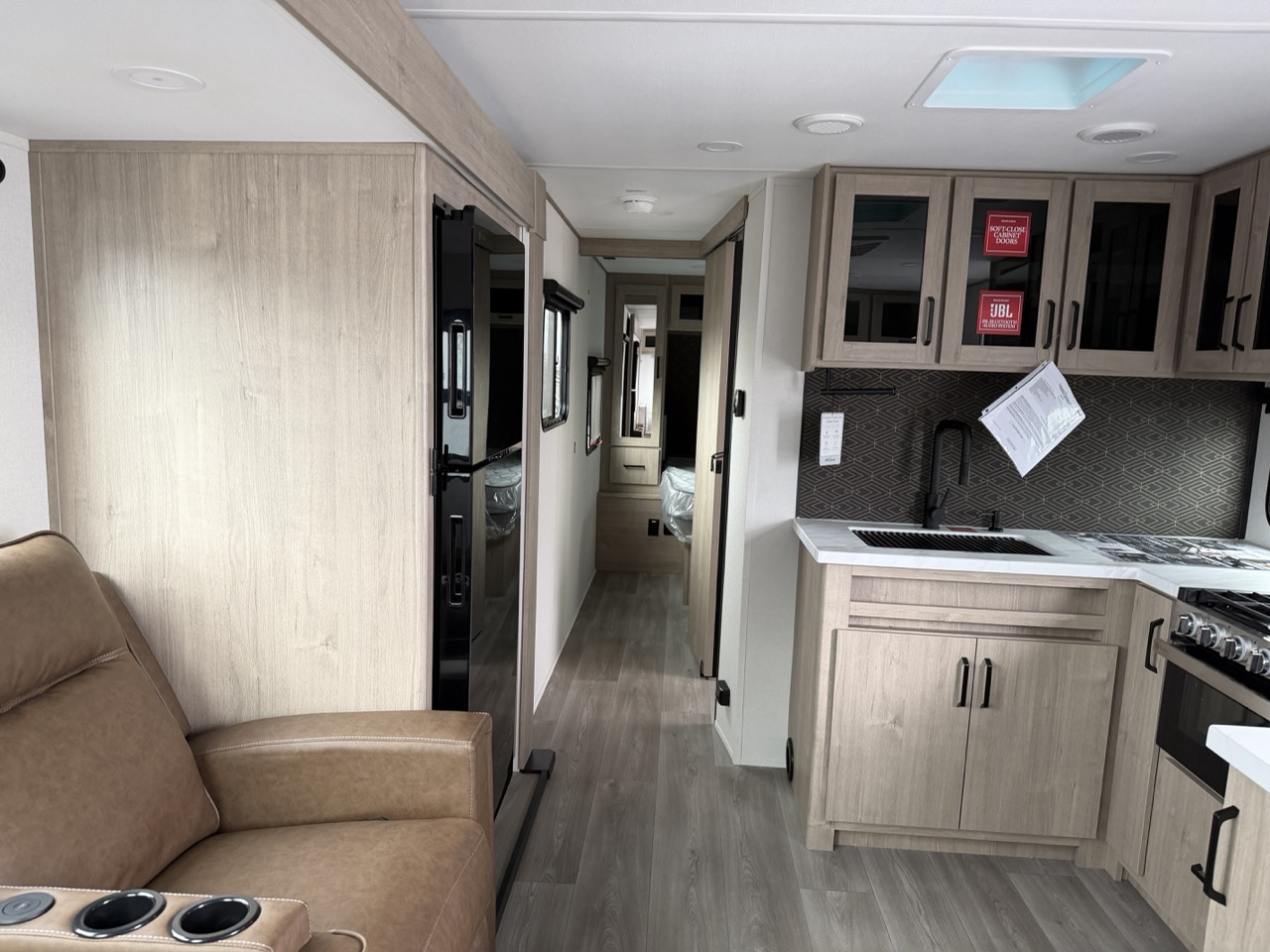 2026 Grand Design Imagine XLS 25RLE - Image 6