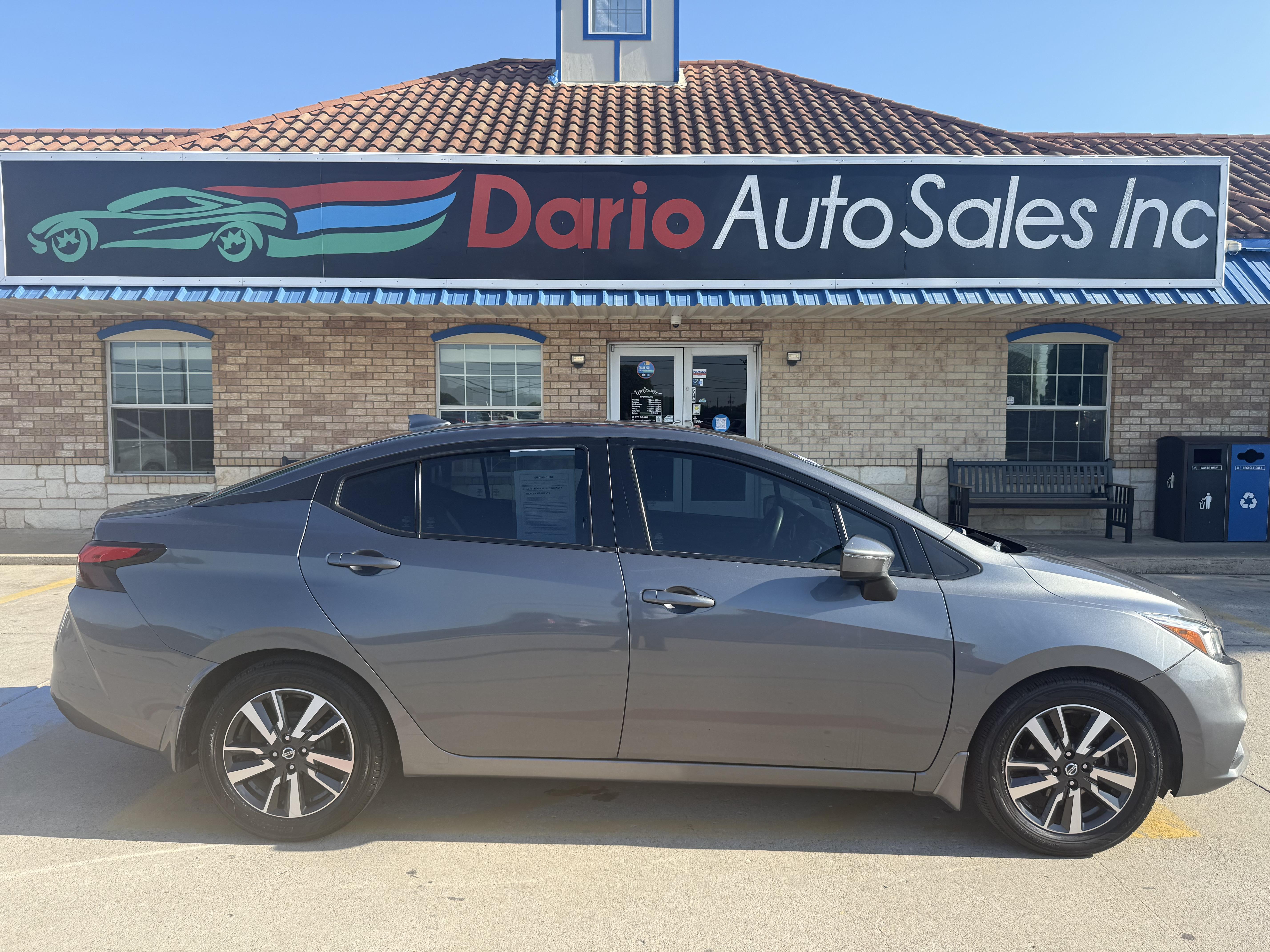 2020 Nissan VERSA Sedan 4D SV I4 - Image 23