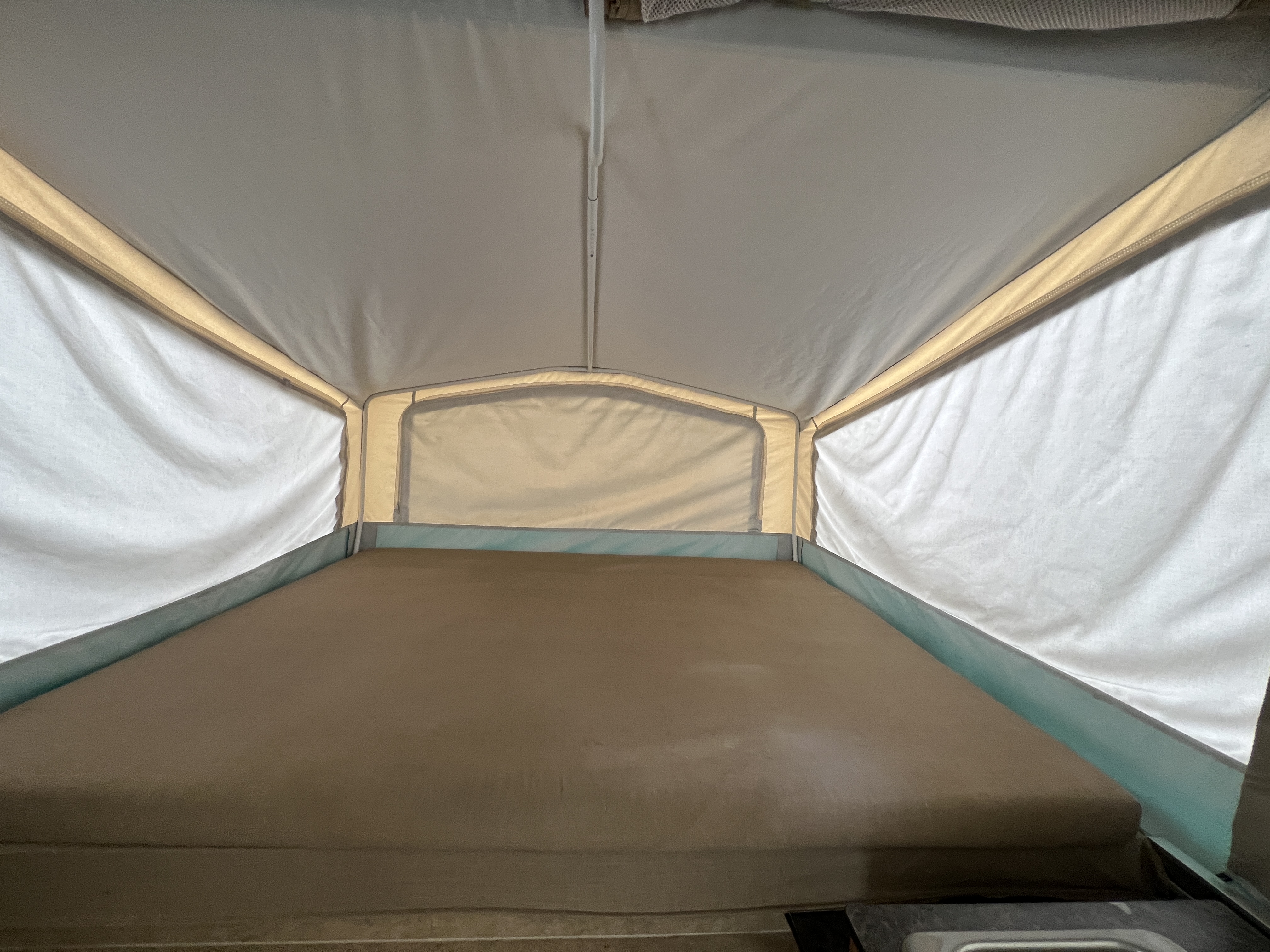 2013 Starcraft Comet 1222 - Image 14