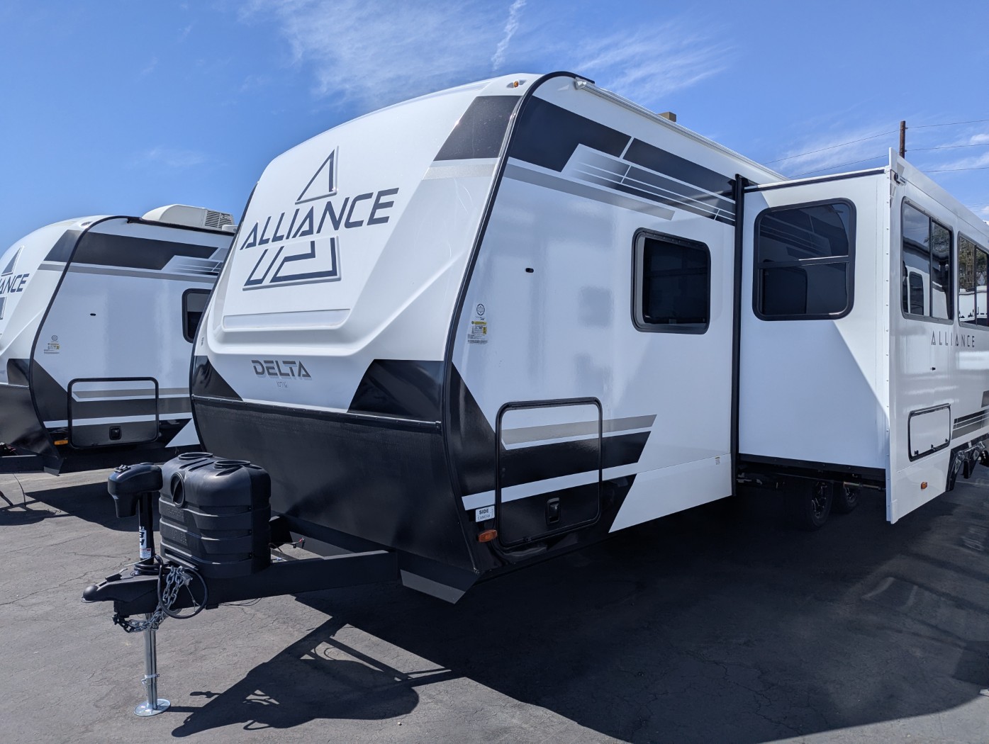 2027 Alliance RV Delta 281BH - Image 4