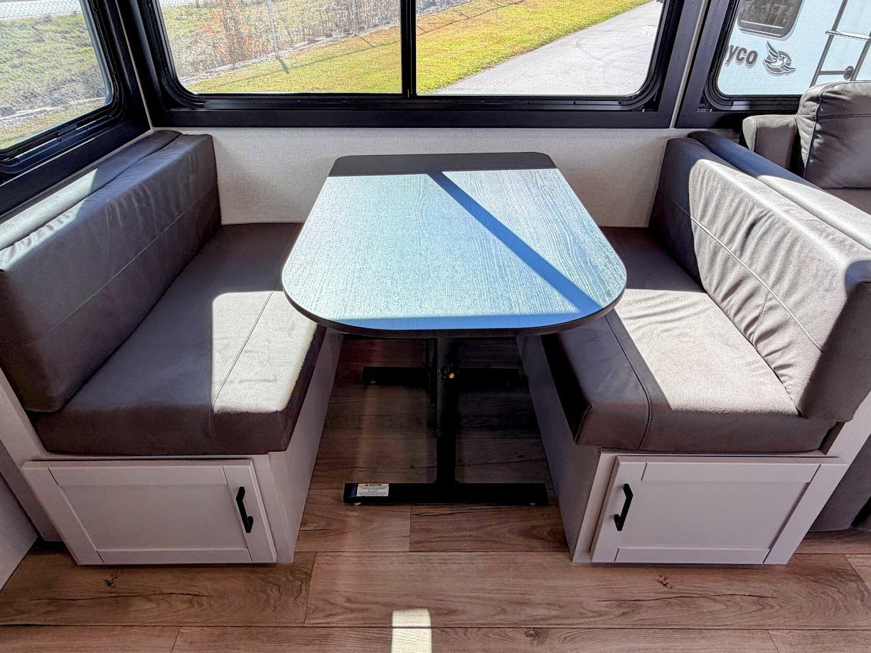 2026 JAYCO JAY FEATHER 29QBH - Image 26