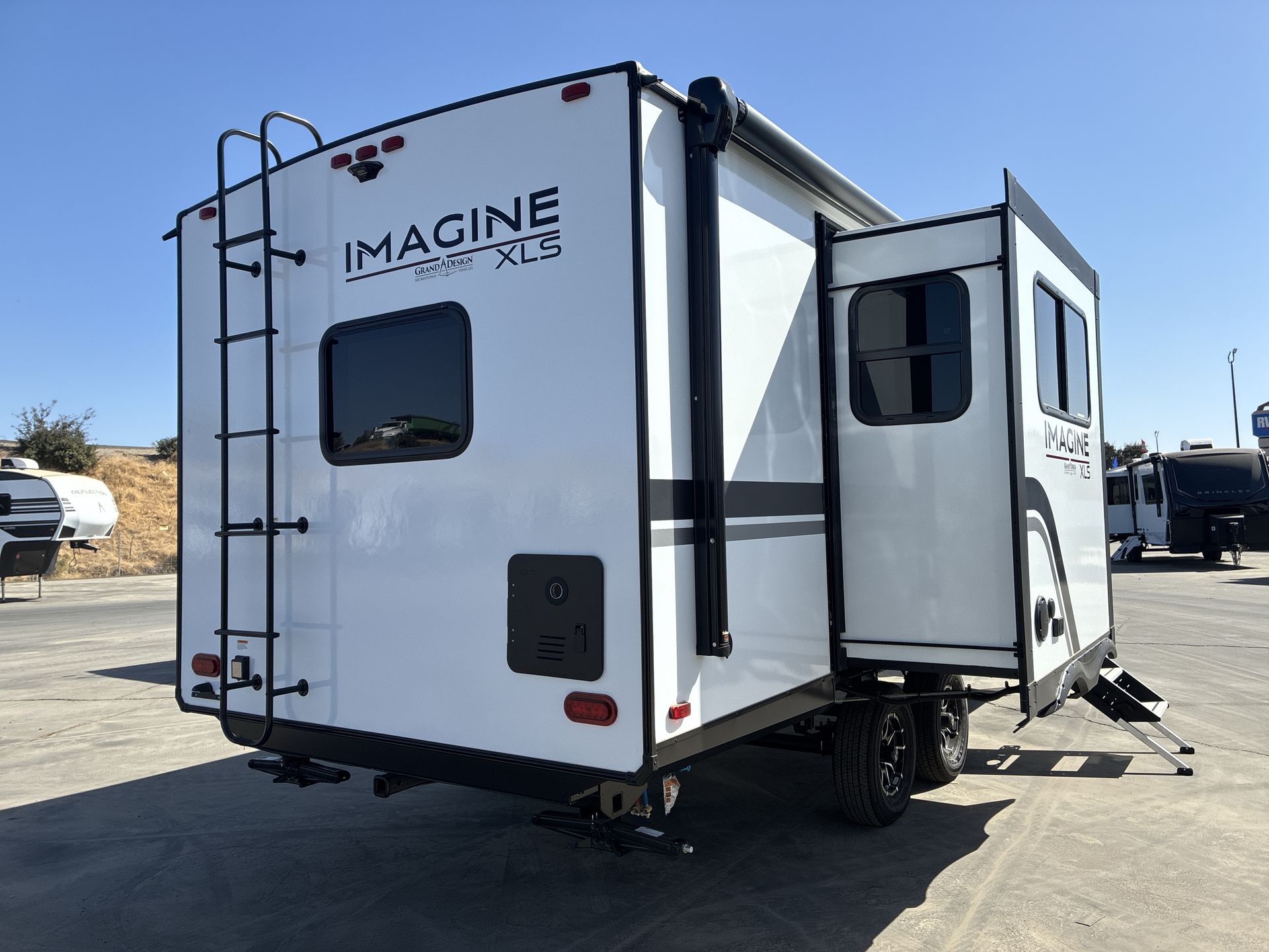 2027 Grand Design Imagine XLS 22RBE - Image 10