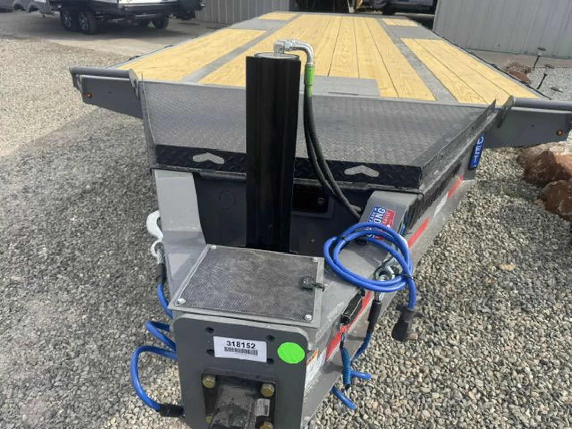 2027 DIAMOND C TRAILERS DIAMOND C DET 208 DET 208 L22X102 18K - Image 3