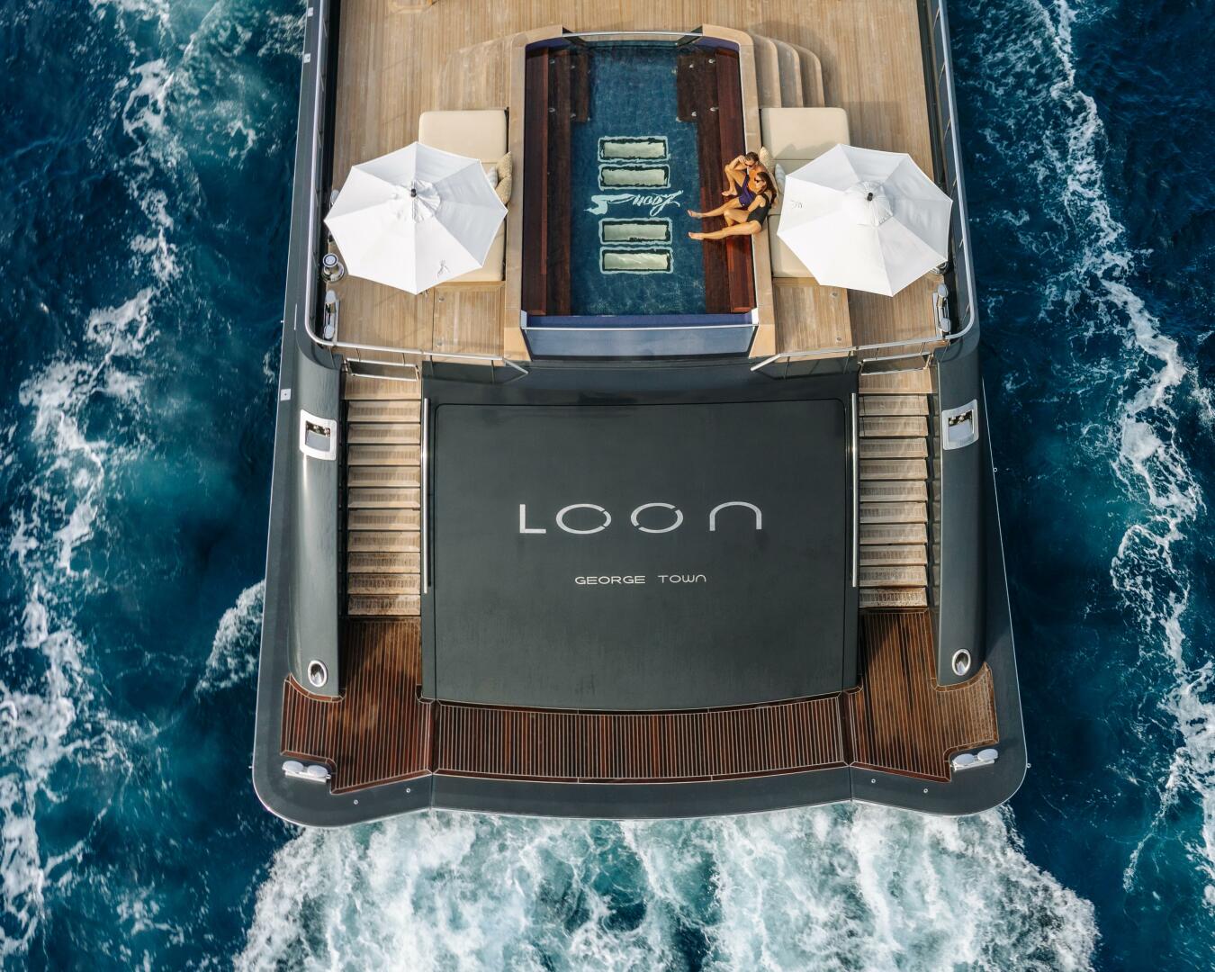 2010 Icon - Image 70