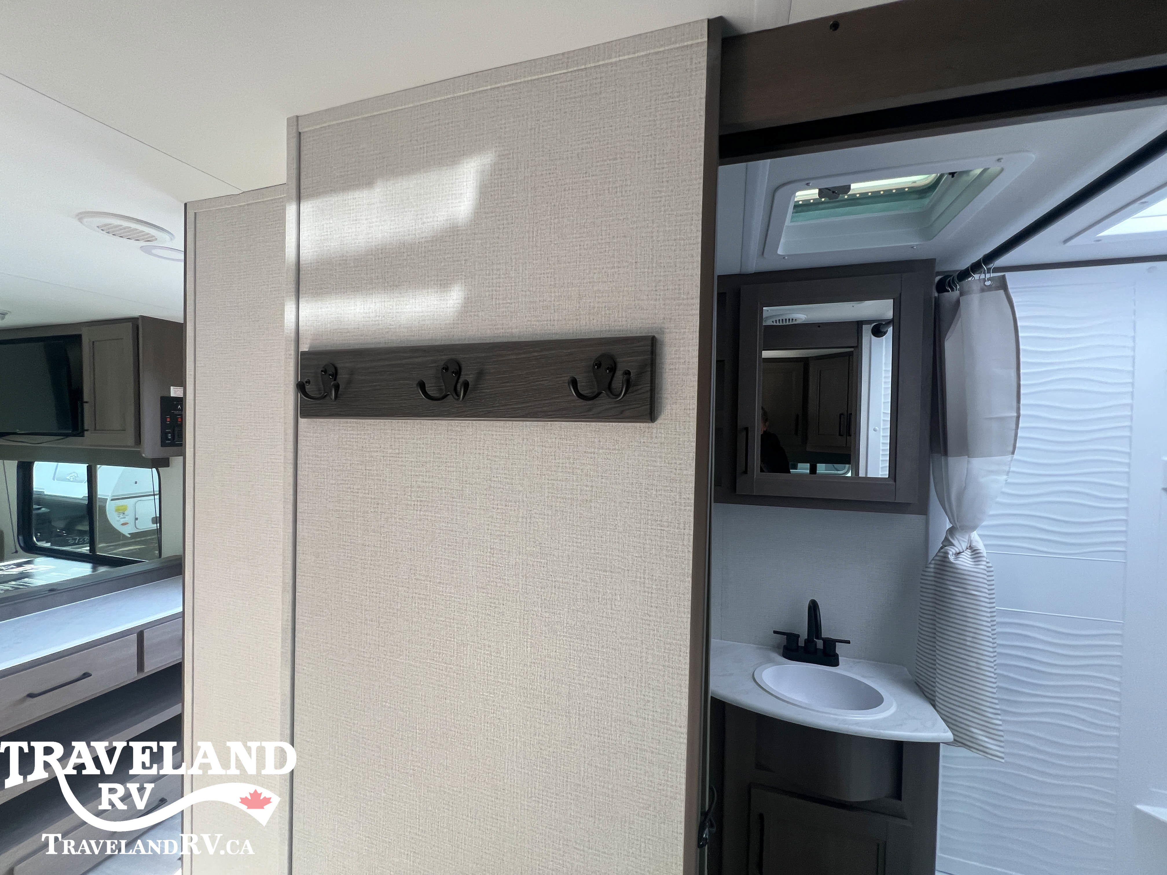 2026 Grand Design Transcend XPLOR 25MLX - Image 22