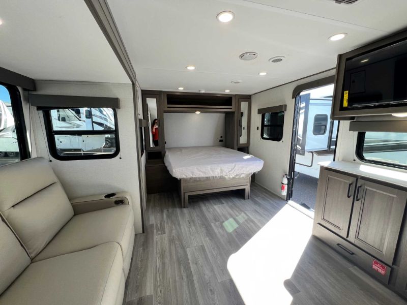 2026 Grand Design Transcend XPLOR 20MKX - Image 17