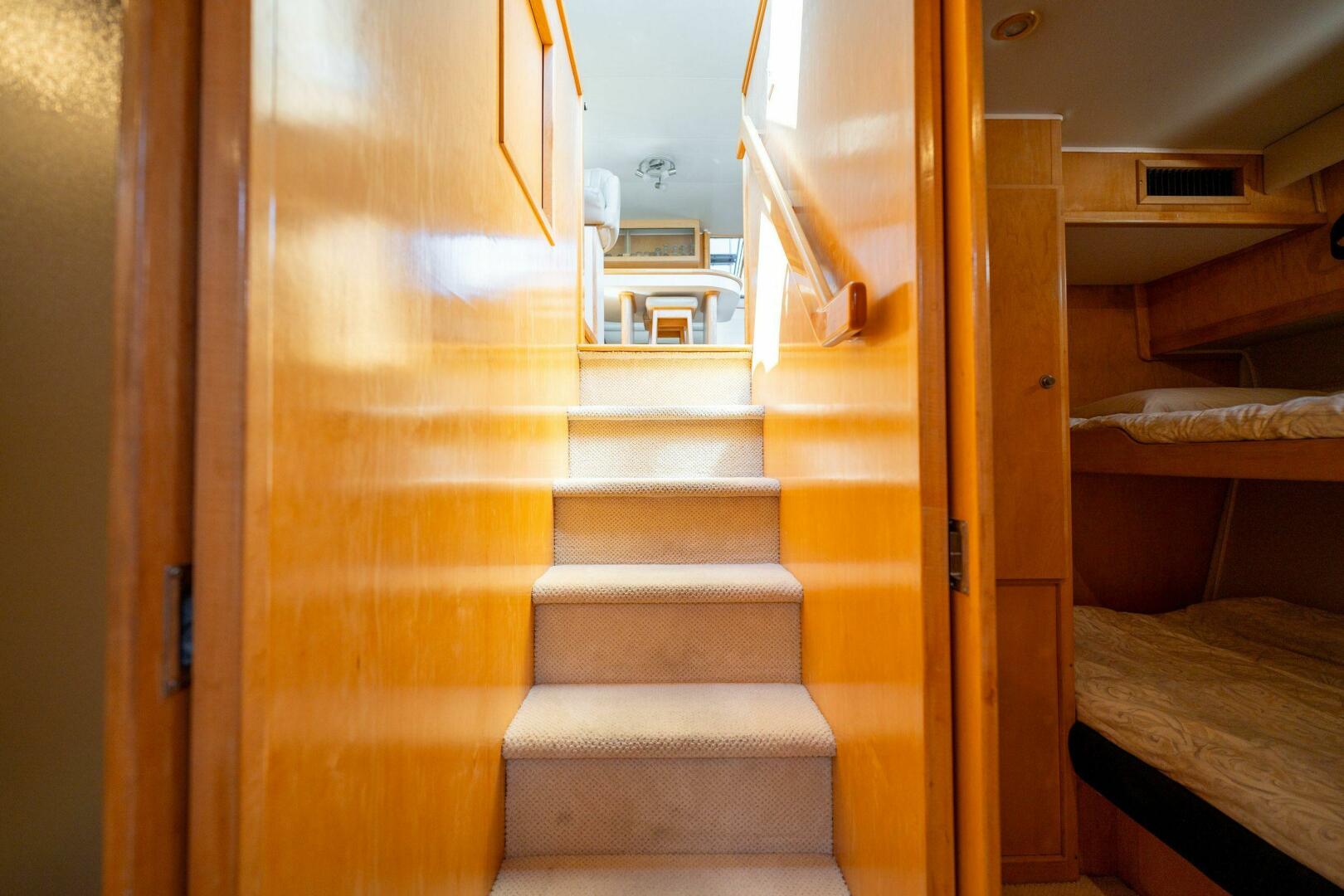 1997 Navigator Sundance 5600 - Image 77