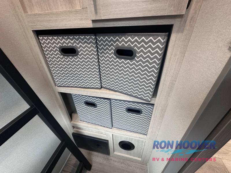 2026 COACHMEN 333DORM - Image 44